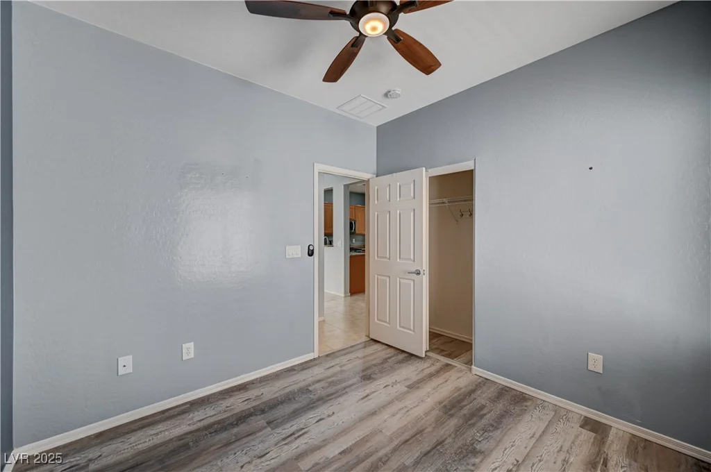 7732 Songster, North Las Vegas, NV 89084