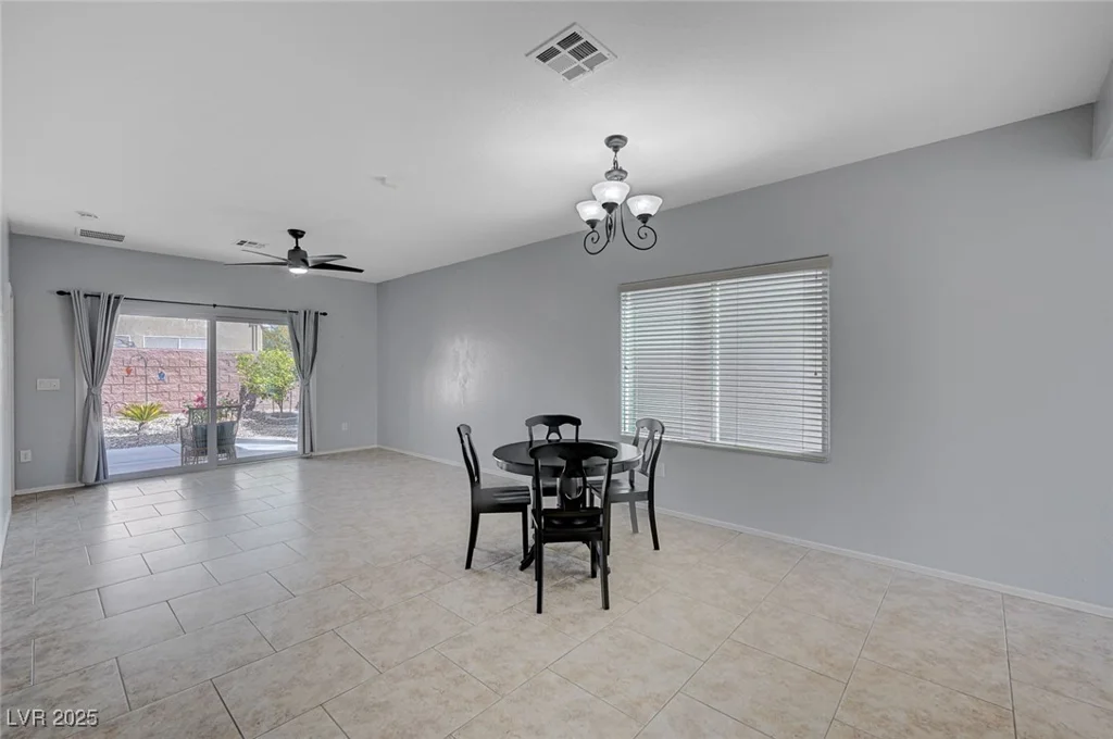 7732 Songster, North Las Vegas, NV 89084