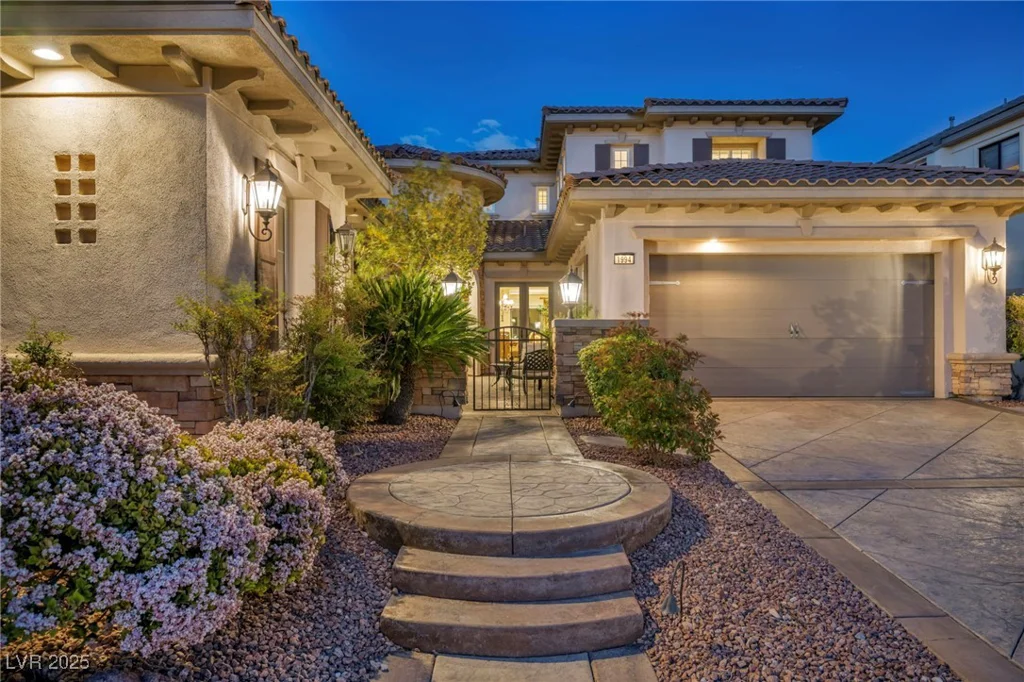 1994 ORCHARD MIST, Las Vegas, NV 89135
