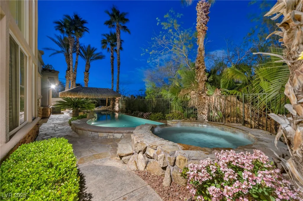 1994 ORCHARD MIST, Las Vegas, NV 89135