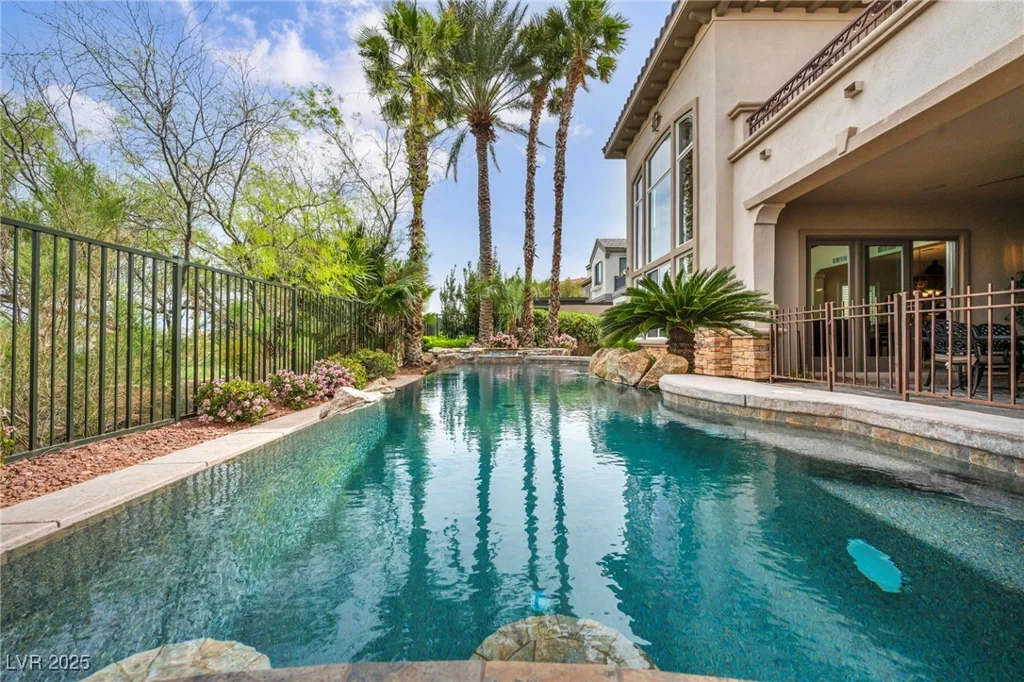 1994 ORCHARD MIST, Las Vegas, NV 89135