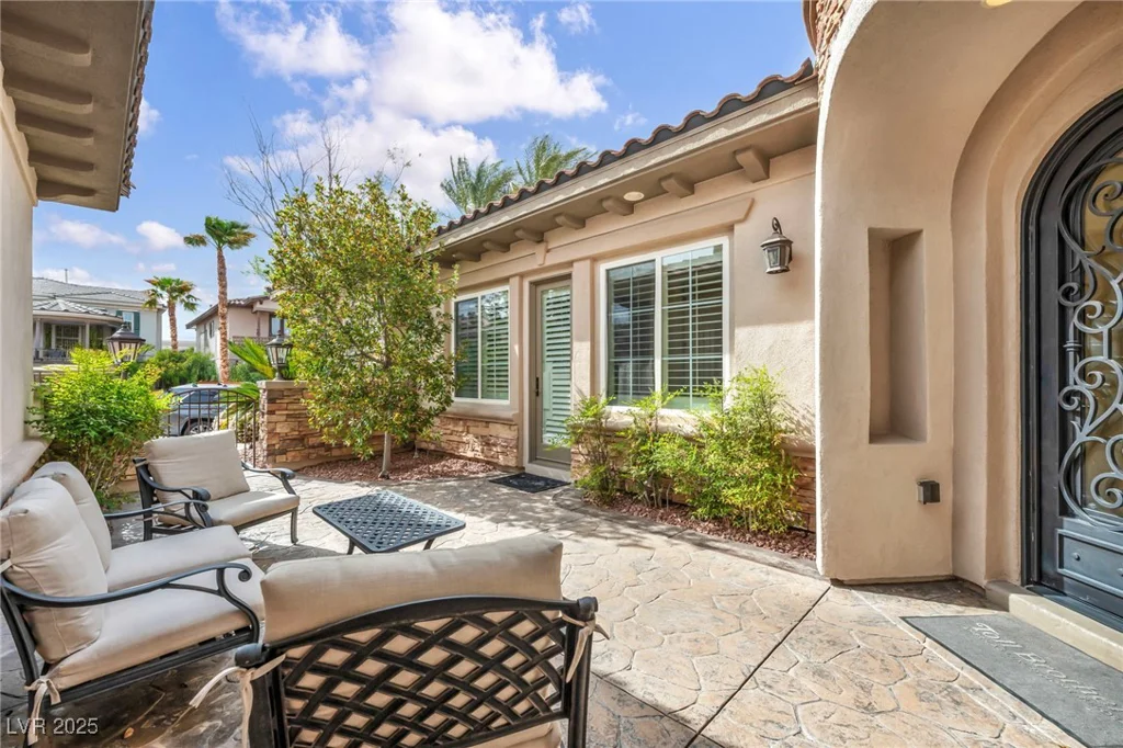 1994 ORCHARD MIST, Las Vegas, NV 89135