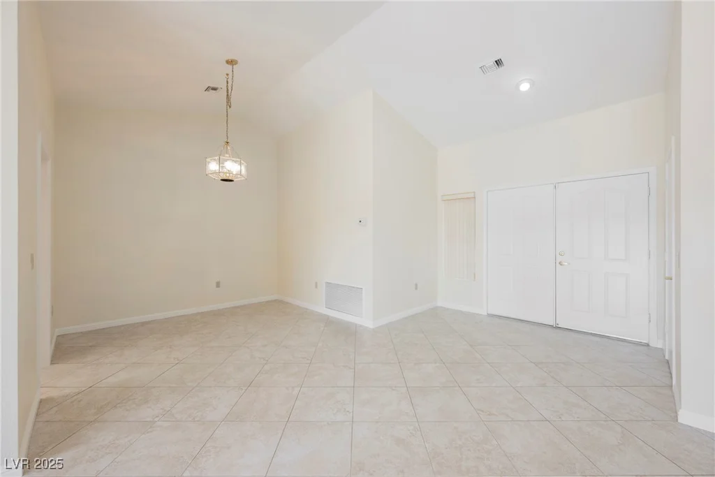3116 Richland, Las Vegas, NV 89134