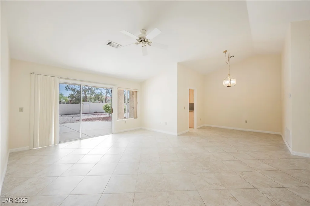 3116 Richland, Las Vegas, NV 89134