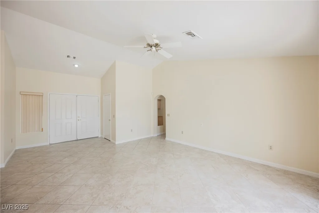 3116 Richland, Las Vegas, NV 89134