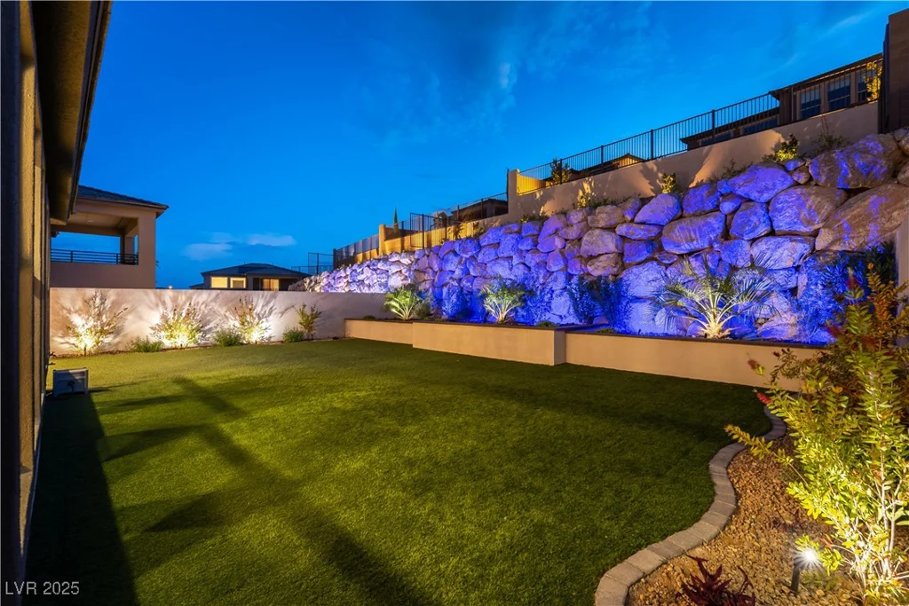 395 Prairie Sun, Las Vegas, NV 89138