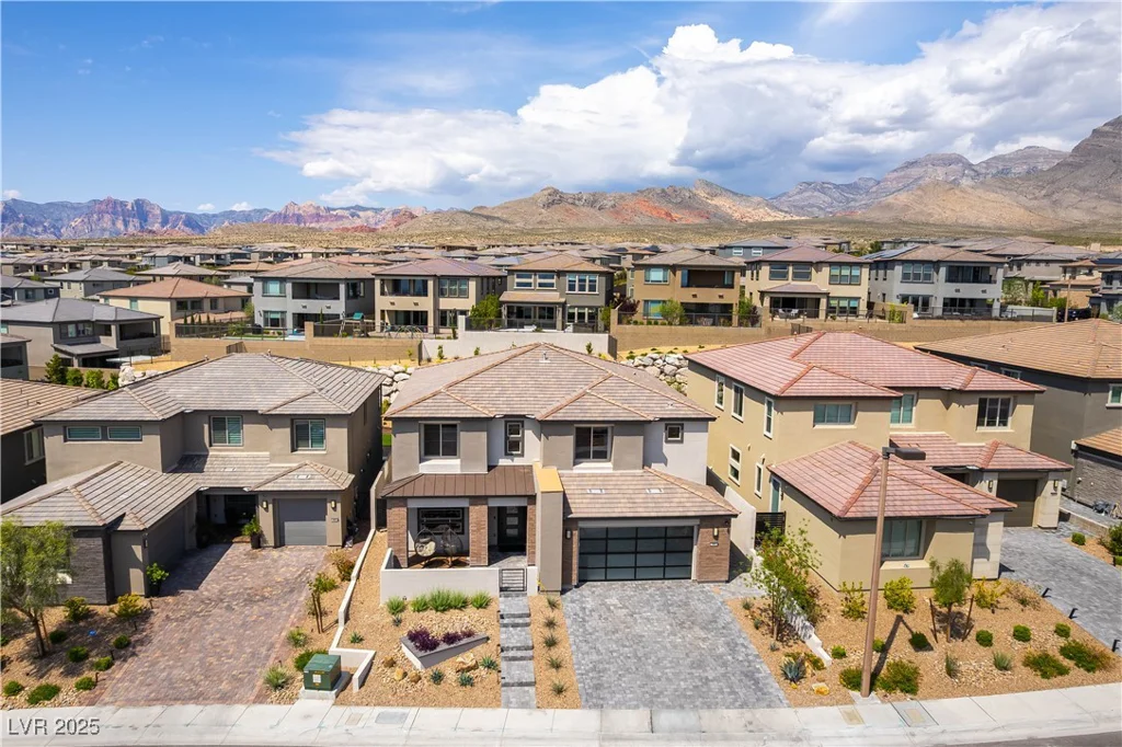 395 Prairie Sun, Las Vegas, NV 89138