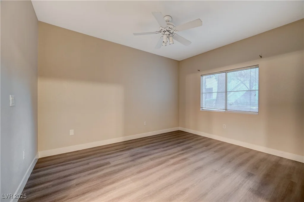 2109 Echo Bay, Las Vegas, NV 89128