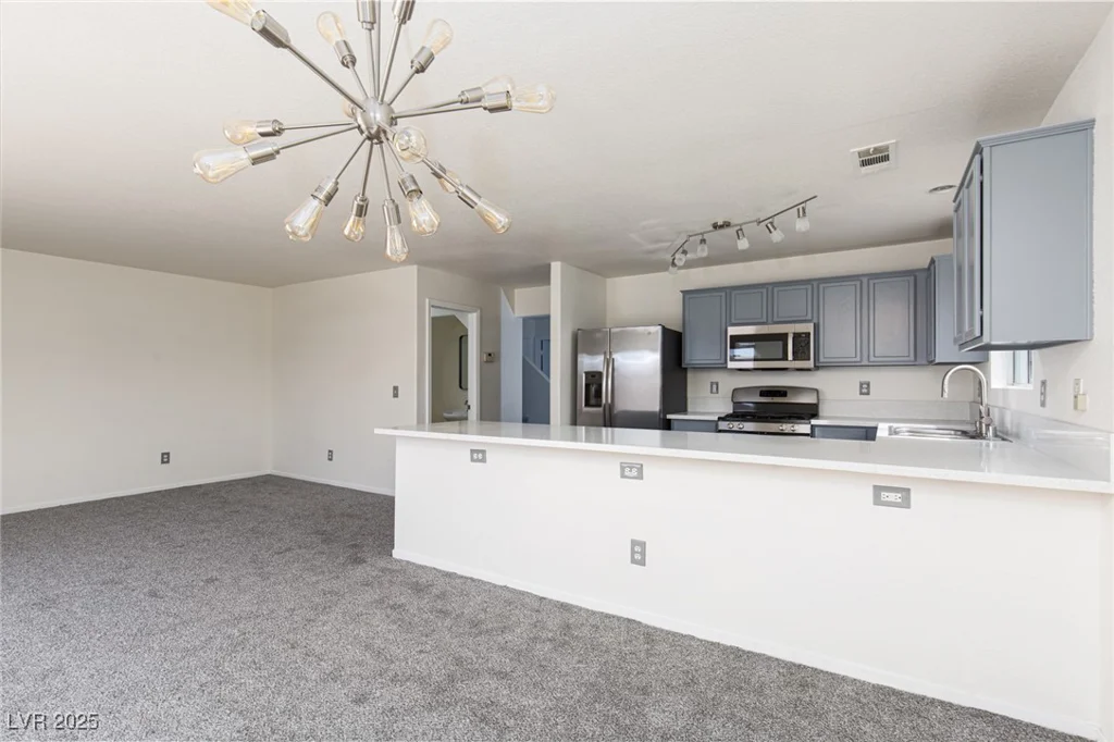 5919 Stone Hollow, Las Vegas, NV 89156