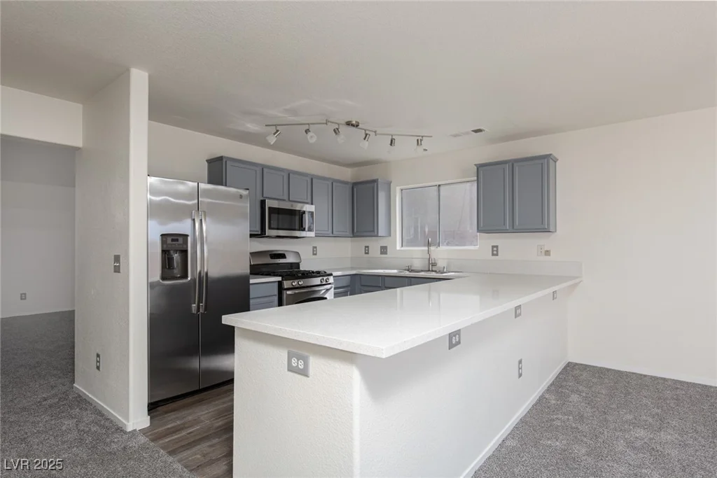 5919 Stone Hollow, Las Vegas, NV 89156