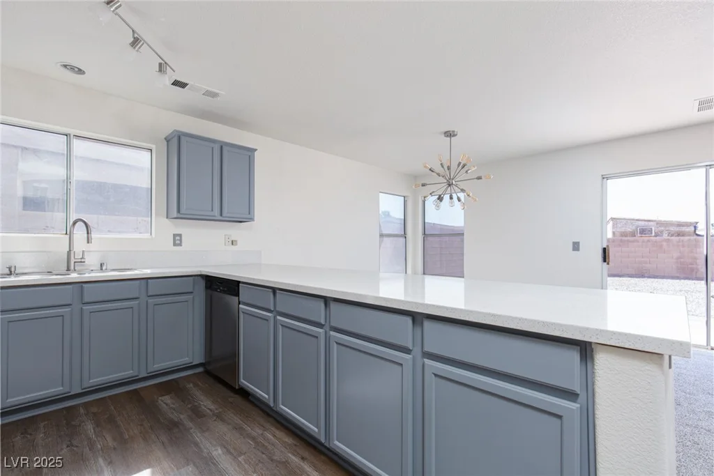 5919 Stone Hollow, Las Vegas, NV 89156