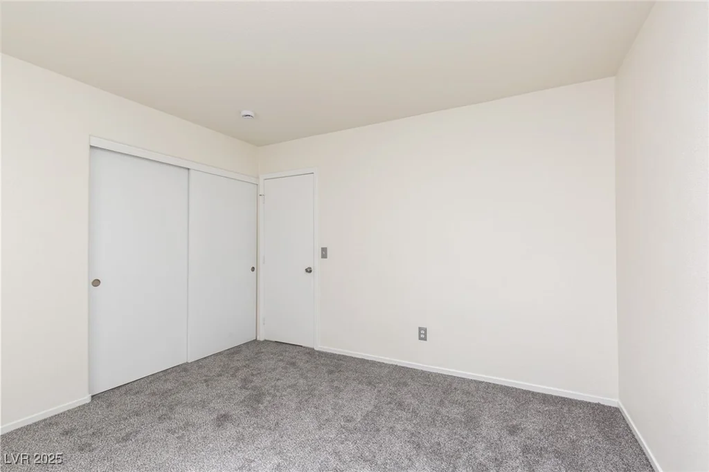 5919 Stone Hollow, Las Vegas, NV 89156