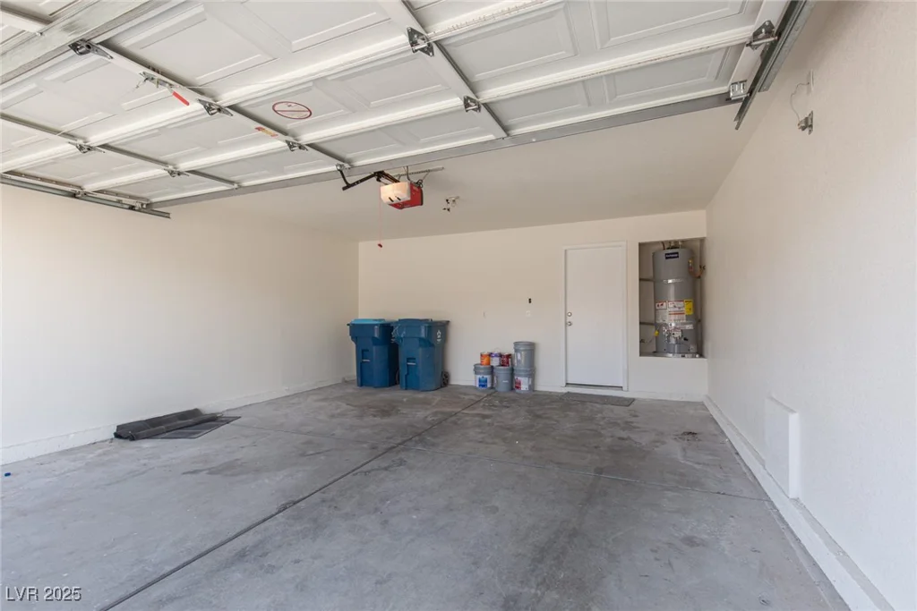 5919 Stone Hollow, Las Vegas, NV 89156