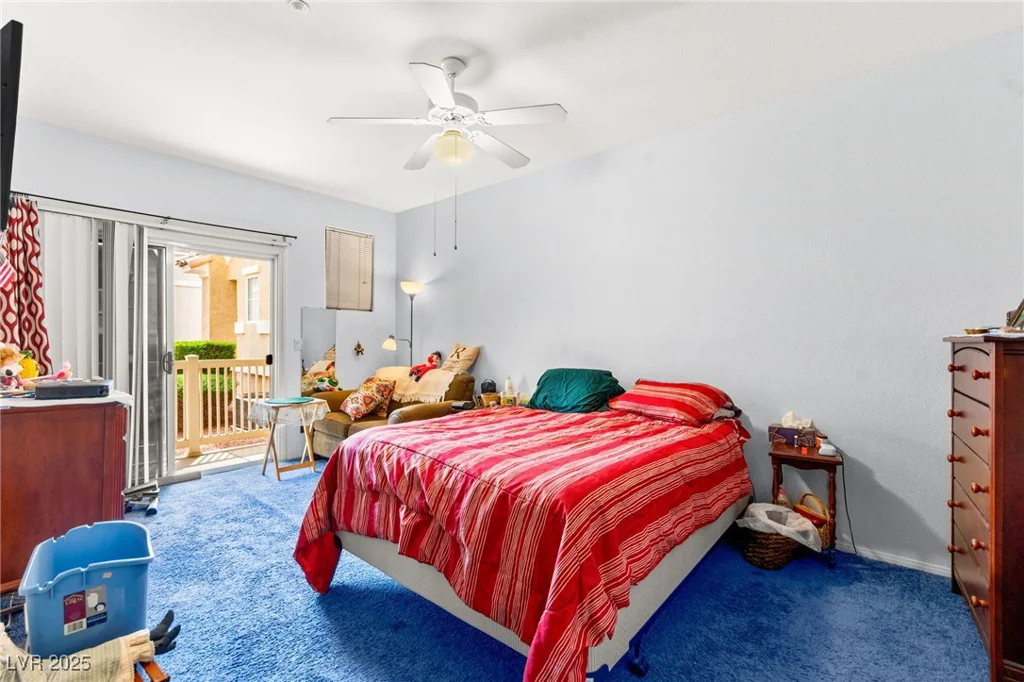 5855 Valley, North Las Vegas, NV 89031