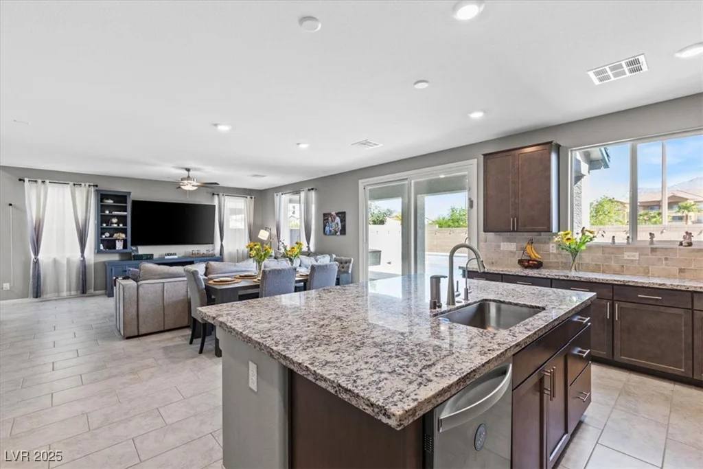 4236 Porticella, North Las Vegas, NV 89084