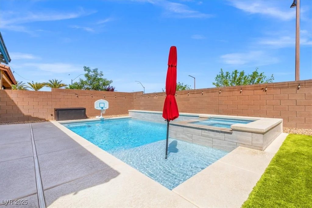 4236 Porticella, North Las Vegas, NV 89084