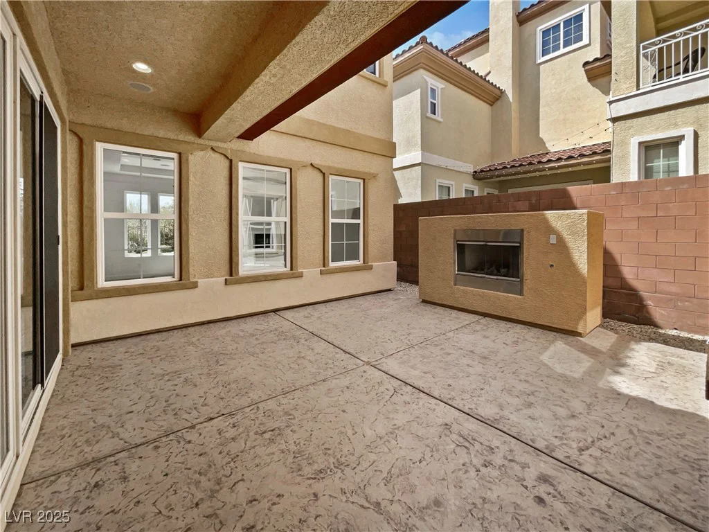 10715 Lenore Park, Las Vegas, NV 89166