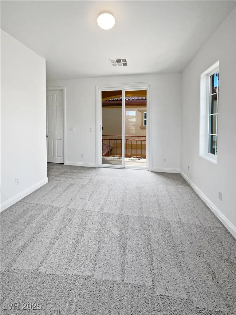 10715 Lenore Park, Las Vegas, NV 89166