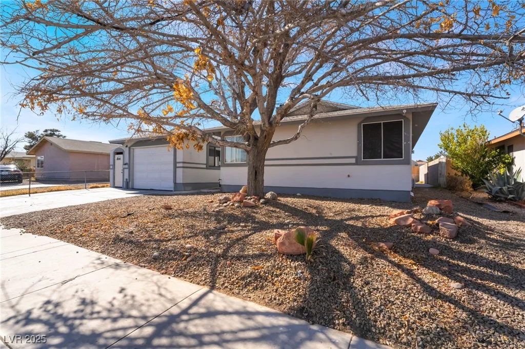 4981 Alondra, Las Vegas, NV 89118