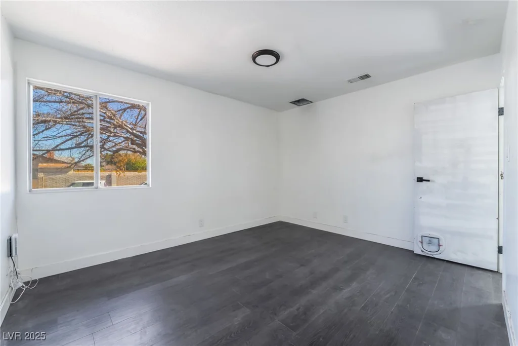 4981 Alondra, Las Vegas, NV 89118