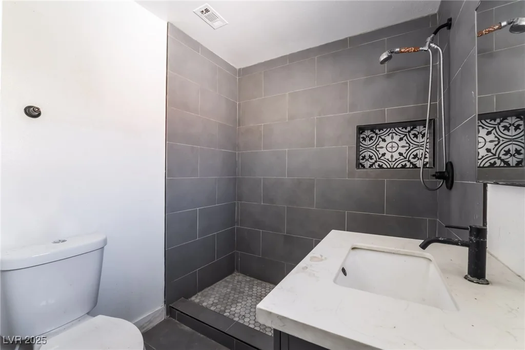 4981 Alondra, Las Vegas, NV 89118