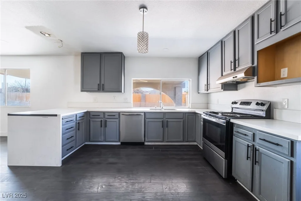 4981 Alondra, Las Vegas, NV 89118