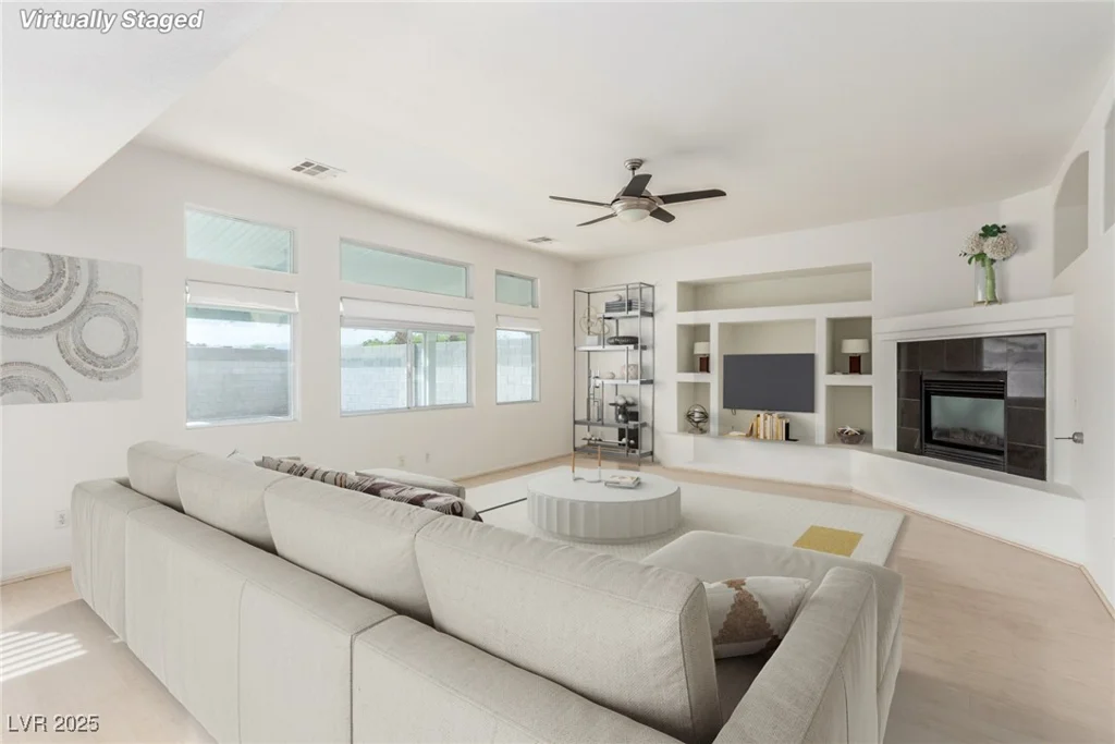 9339 Bondeno, Las Vegas, NV 89123