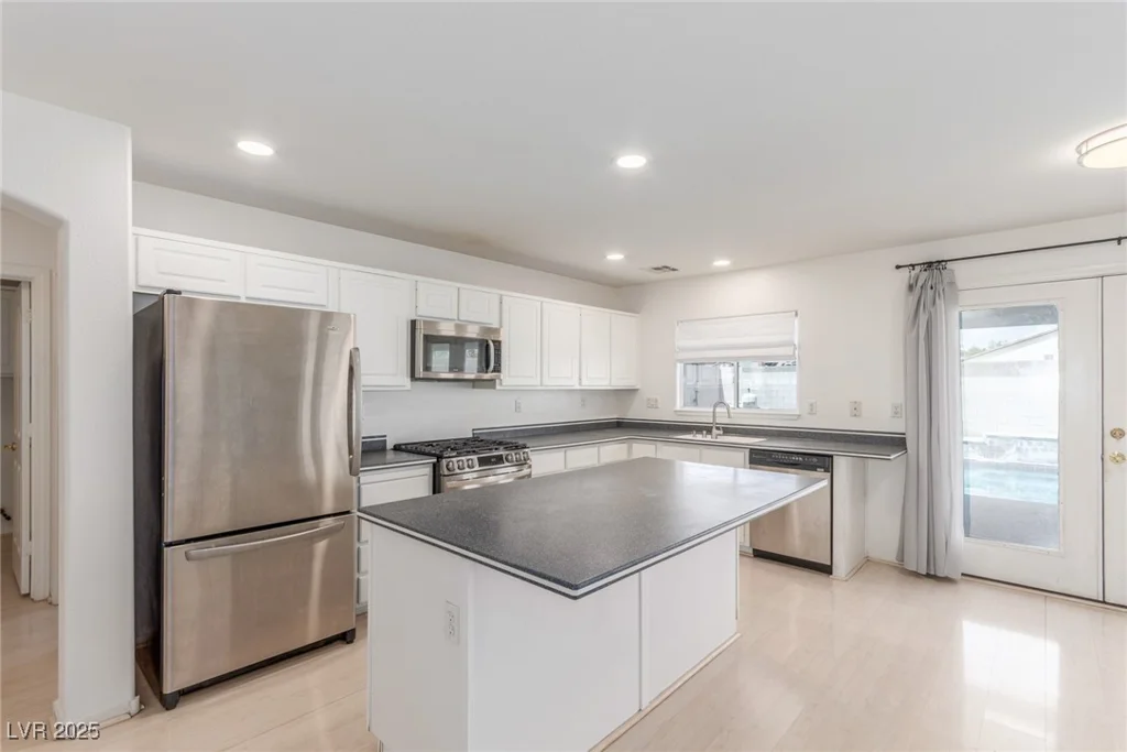 9339 Bondeno, Las Vegas, NV 89123