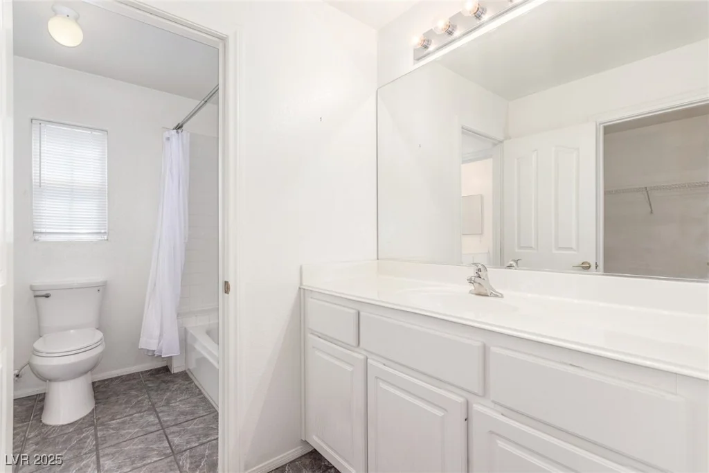 9339 Bondeno, Las Vegas, NV 89123