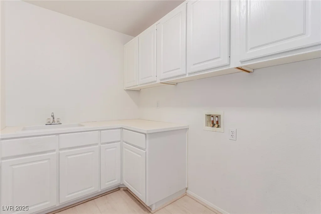 9339 Bondeno, Las Vegas, NV 89123