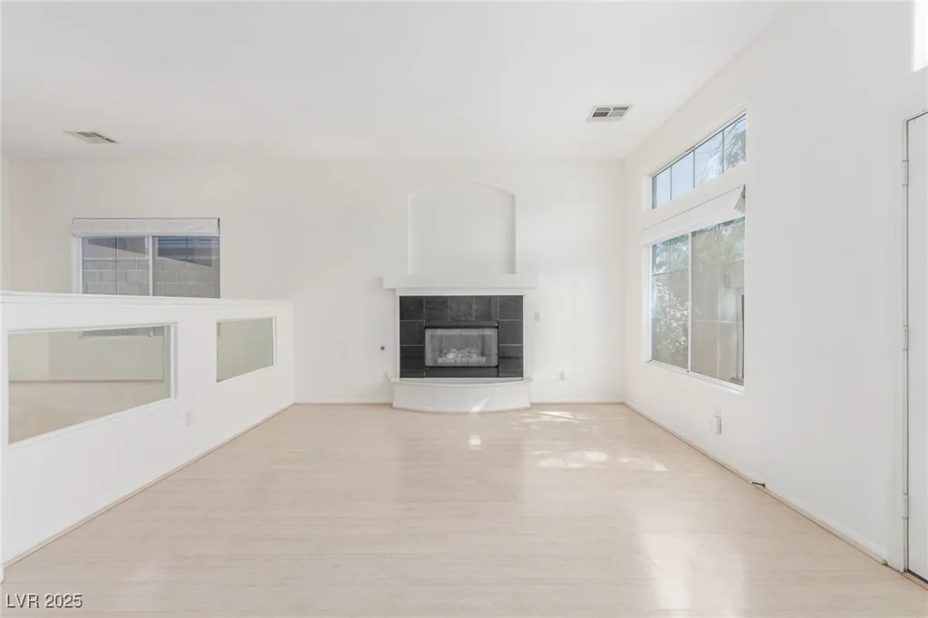 9339 Bondeno, Las Vegas, NV 89123