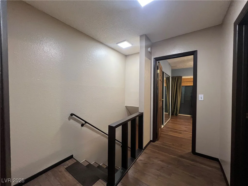 438 Las Casitas, Las Vegas, NV 89121