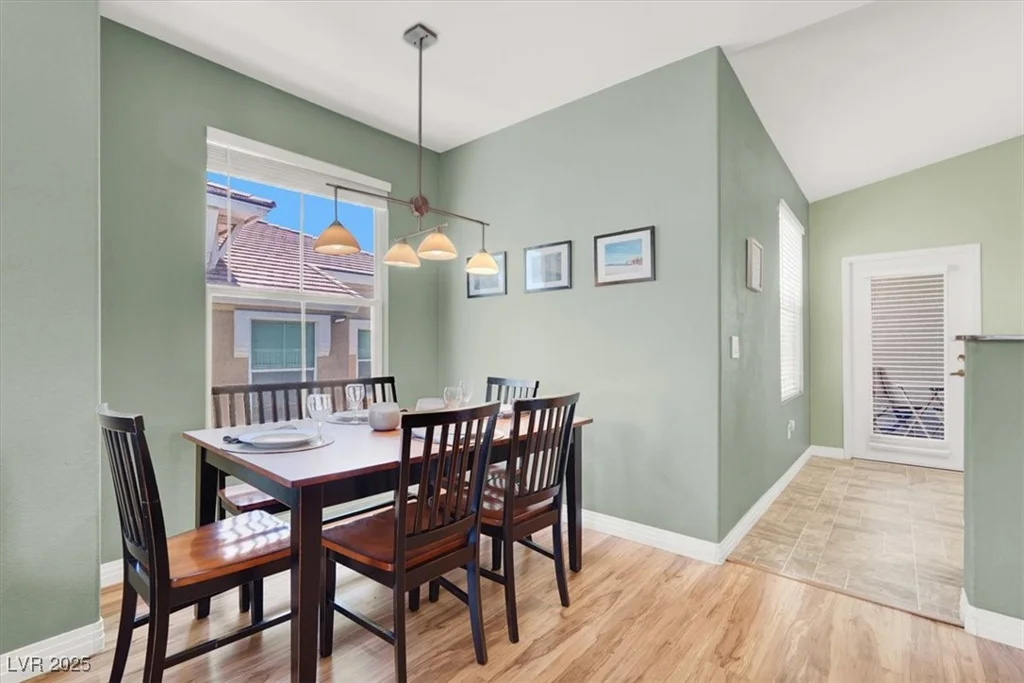 10001 Peace, Las Vegas, NV 89147