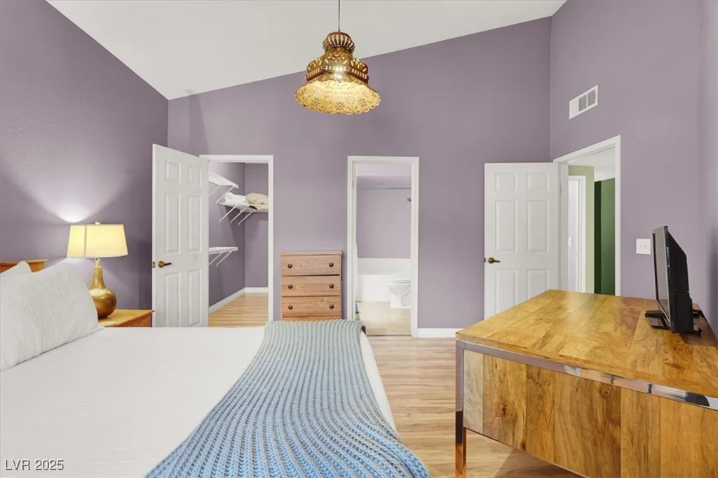 10001 Peace, Las Vegas, NV 89147