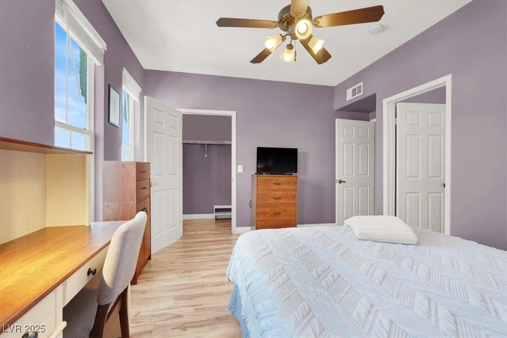 10001 Peace, Las Vegas, NV 89147
