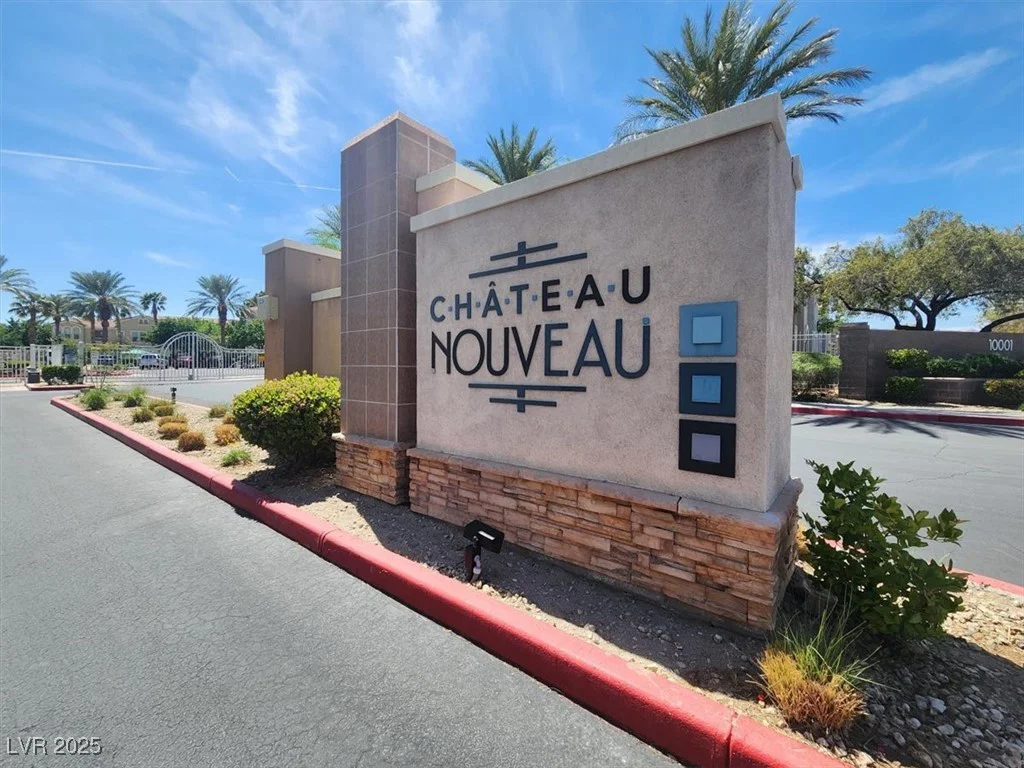 10001 Peace, Las Vegas, NV 89147