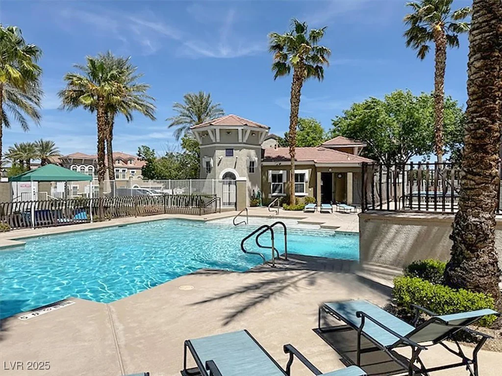 10001 Peace, Las Vegas, NV 89147