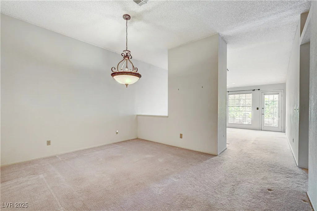 5541 Port Barrington, Las Vegas, NV 89130