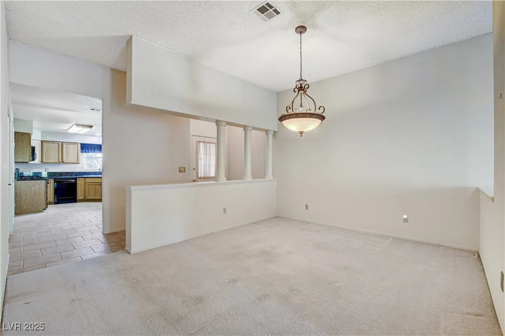 5541 Port Barrington, Las Vegas, NV 89130
