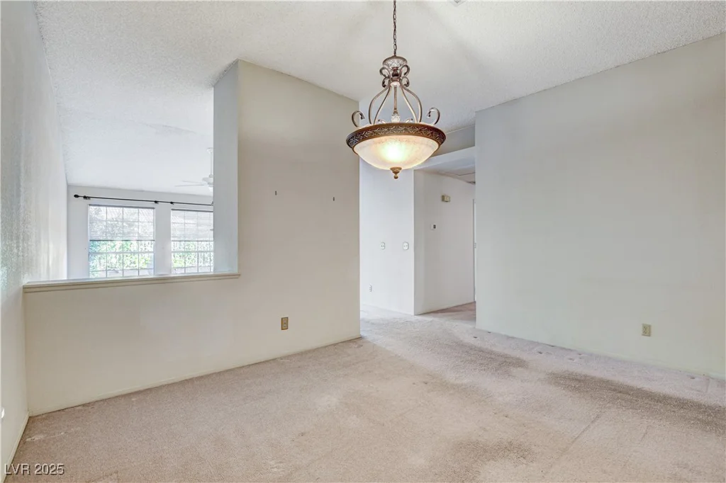 5541 Port Barrington, Las Vegas, NV 89130