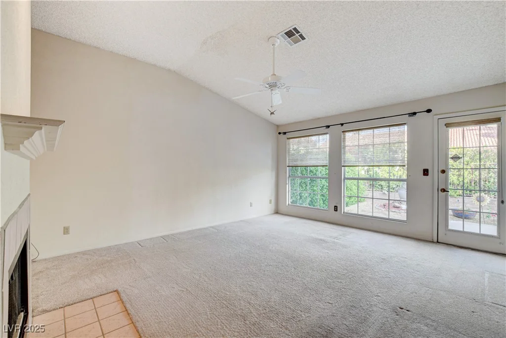 5541 Port Barrington, Las Vegas, NV 89130