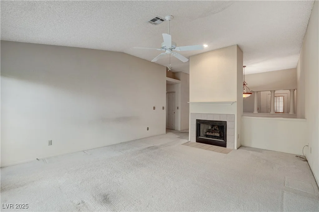 5541 Port Barrington, Las Vegas, NV 89130