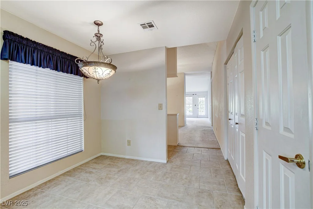 5541 Port Barrington, Las Vegas, NV 89130