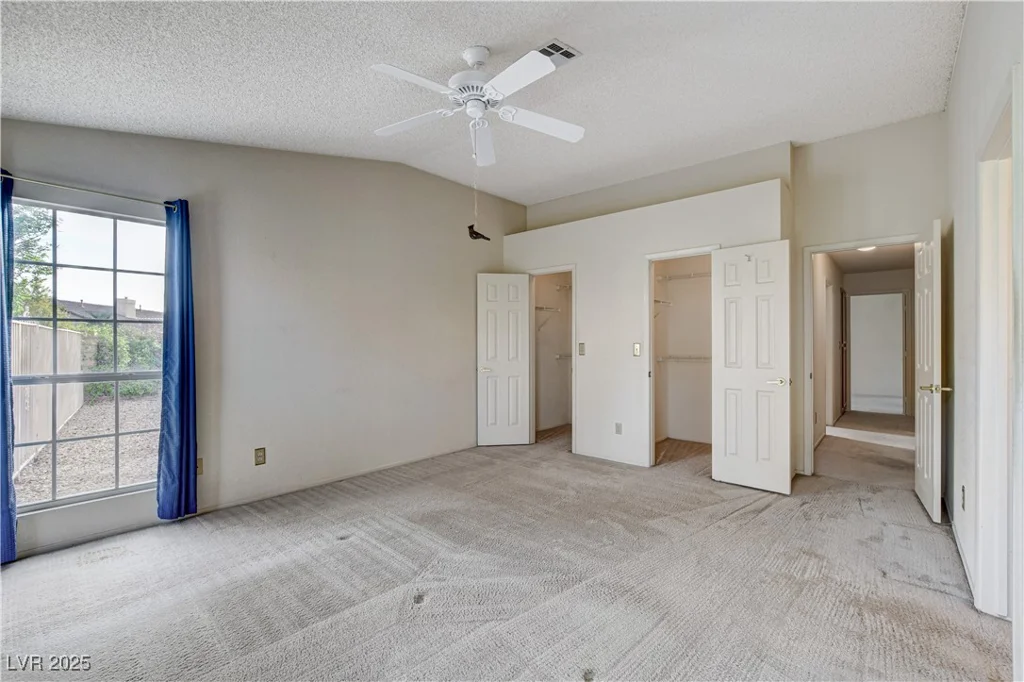 5541 Port Barrington, Las Vegas, NV 89130