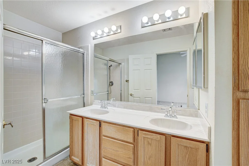 5541 Port Barrington, Las Vegas, NV 89130