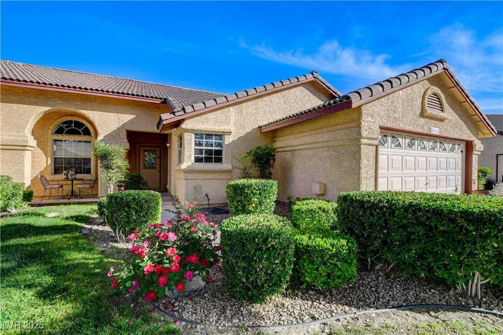 5541 Port Barrington, Las Vegas, NV 89130