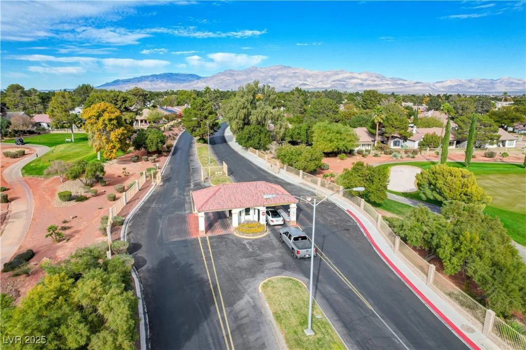 5541 Port Barrington, Las Vegas, NV 89130