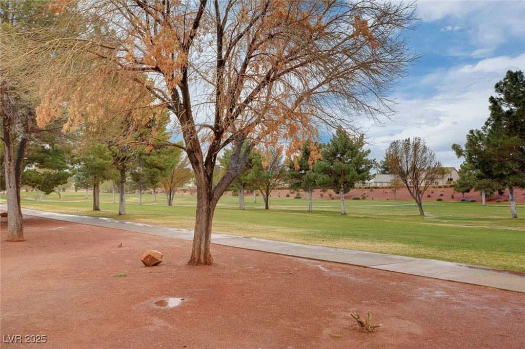 5541 Port Barrington, Las Vegas, NV 89130