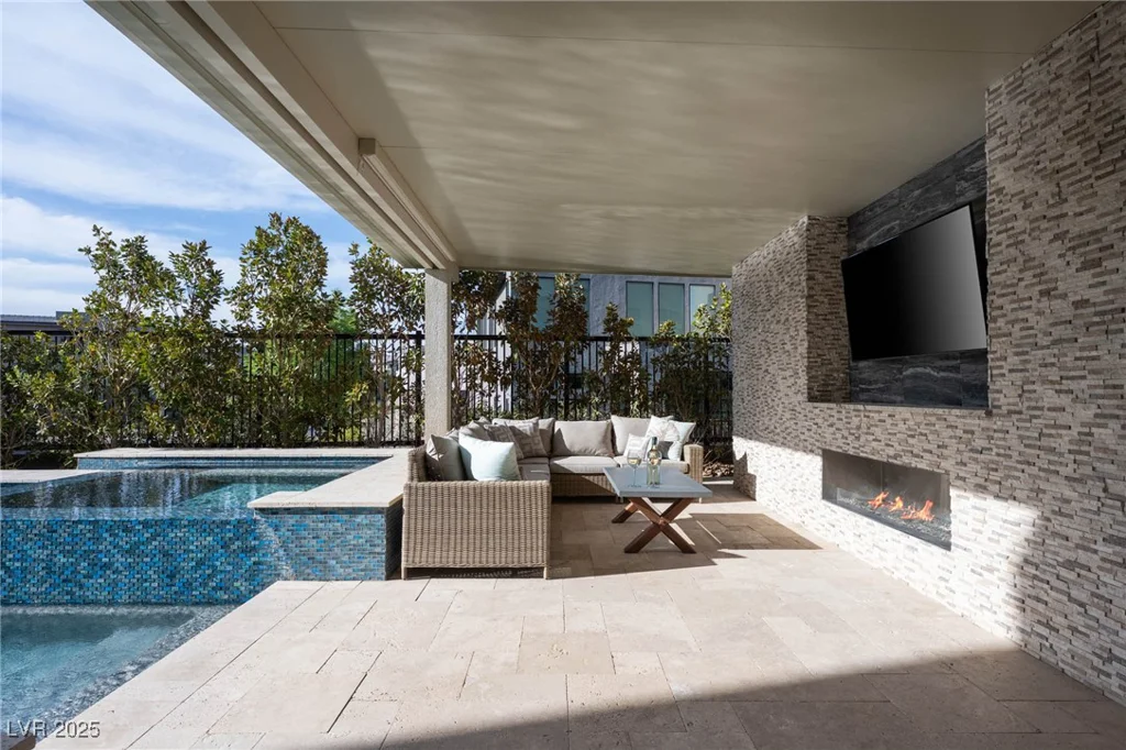 10756 STEEL RIDGE, Las Vegas, NV 89135