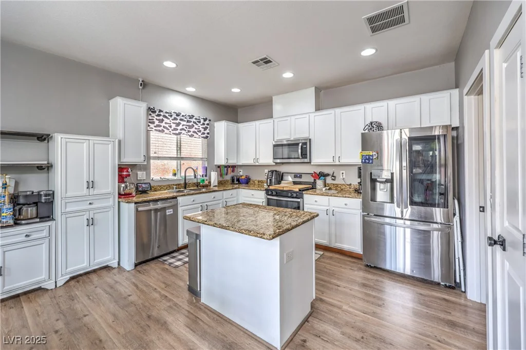 7898 Red Rock Ridge, Las Vegas, NV 89179